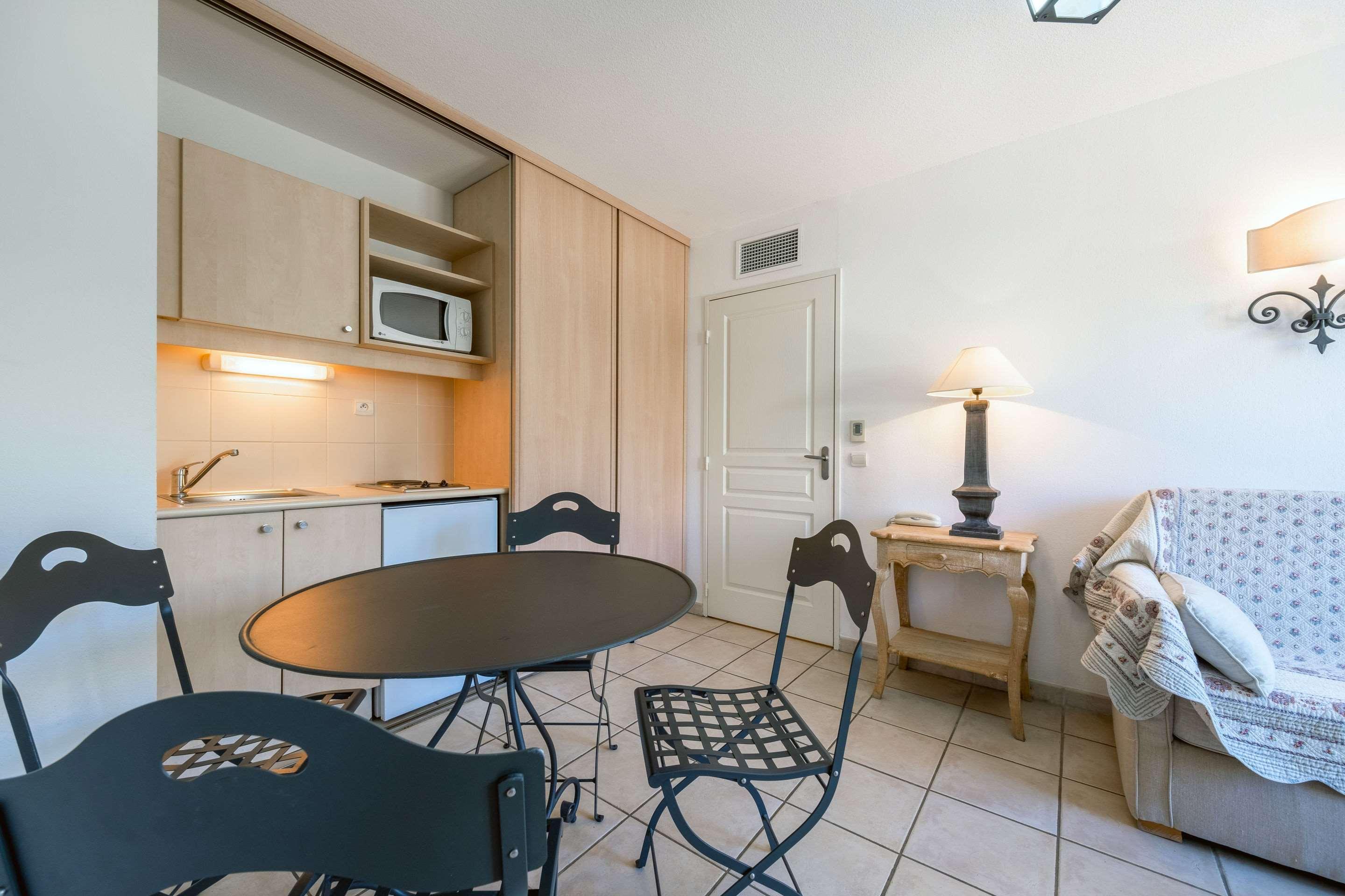 Hotel Golf Fontcaude Juvignac Luaran gambar